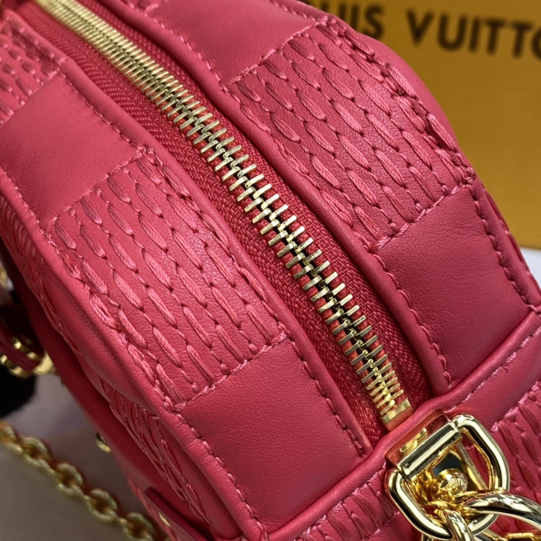 Louis Vuitton TROCA PM Handbag M59118 Pink